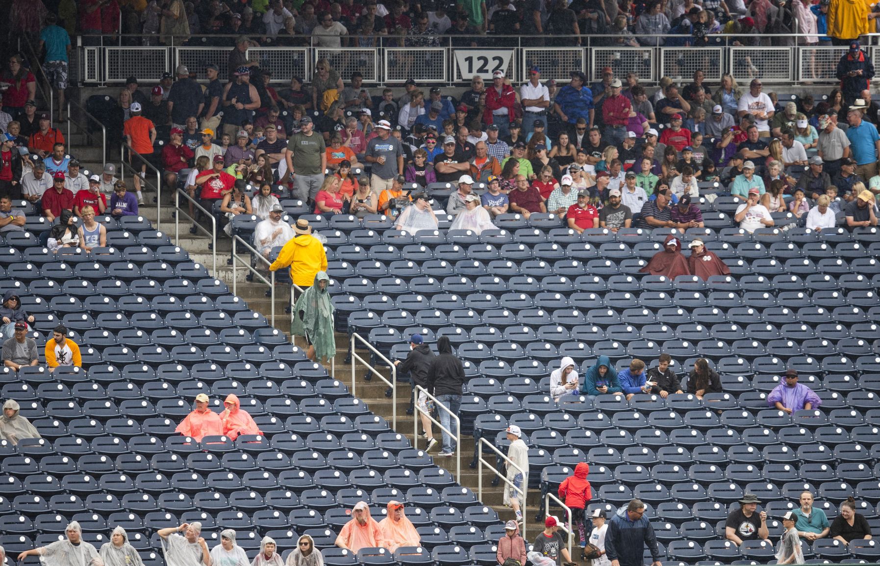 Auburn vs. Louisville at the College World Series